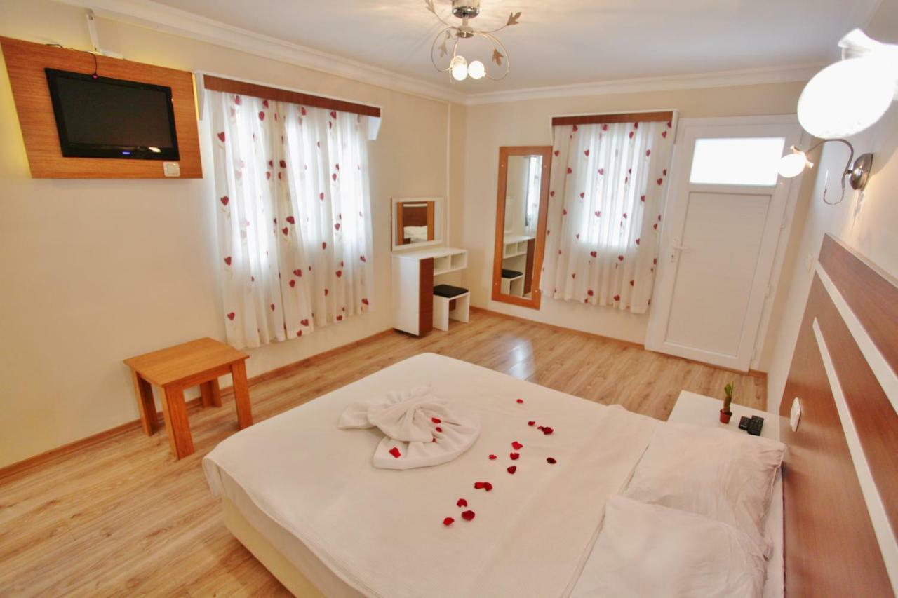 Can Otel Bodrum Esterno foto